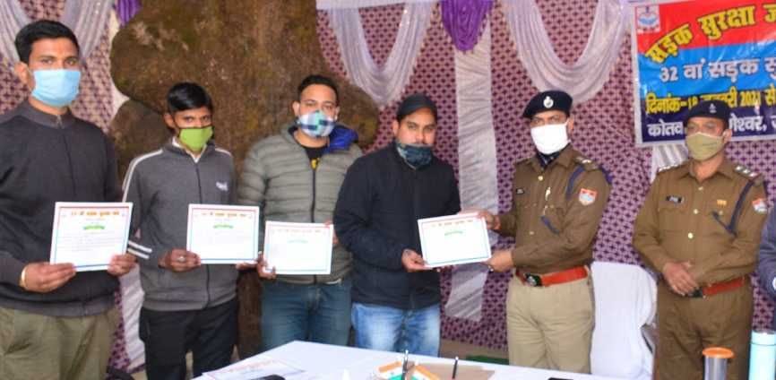 Honored for doing better work in road safety awareness