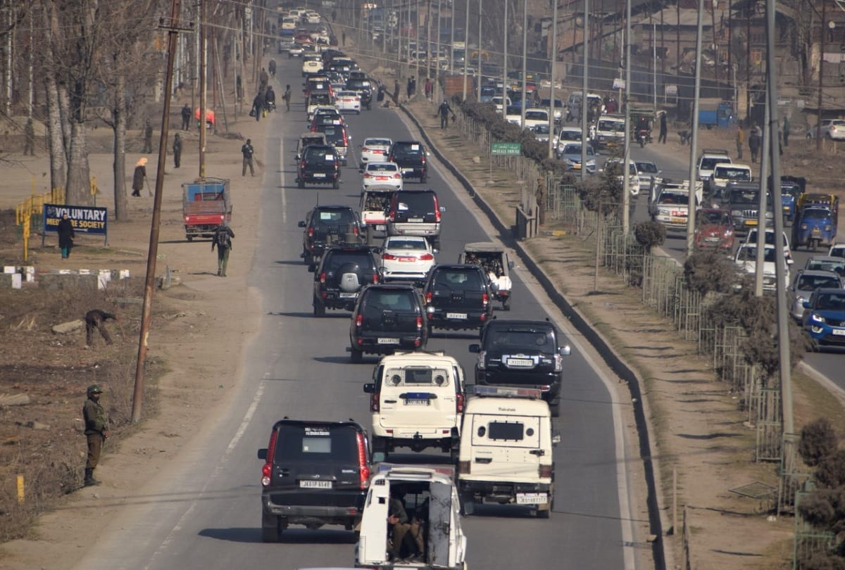 foreign diplomats reached jammu kashmir to experience situation