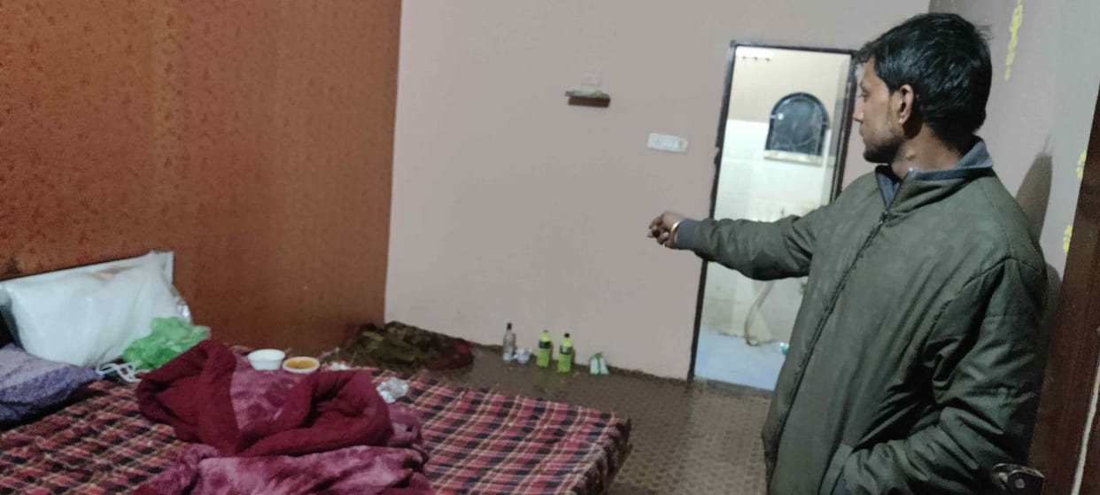 Three young men, including hotel owner, arrested for killing a young man sleeping in a hotel by pulling them out of the room