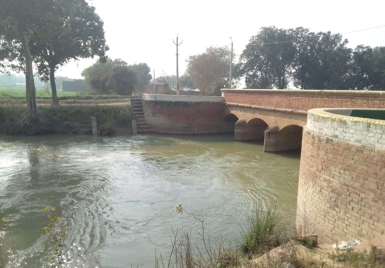 Area of crops increasing, water for irrigation is decreasing