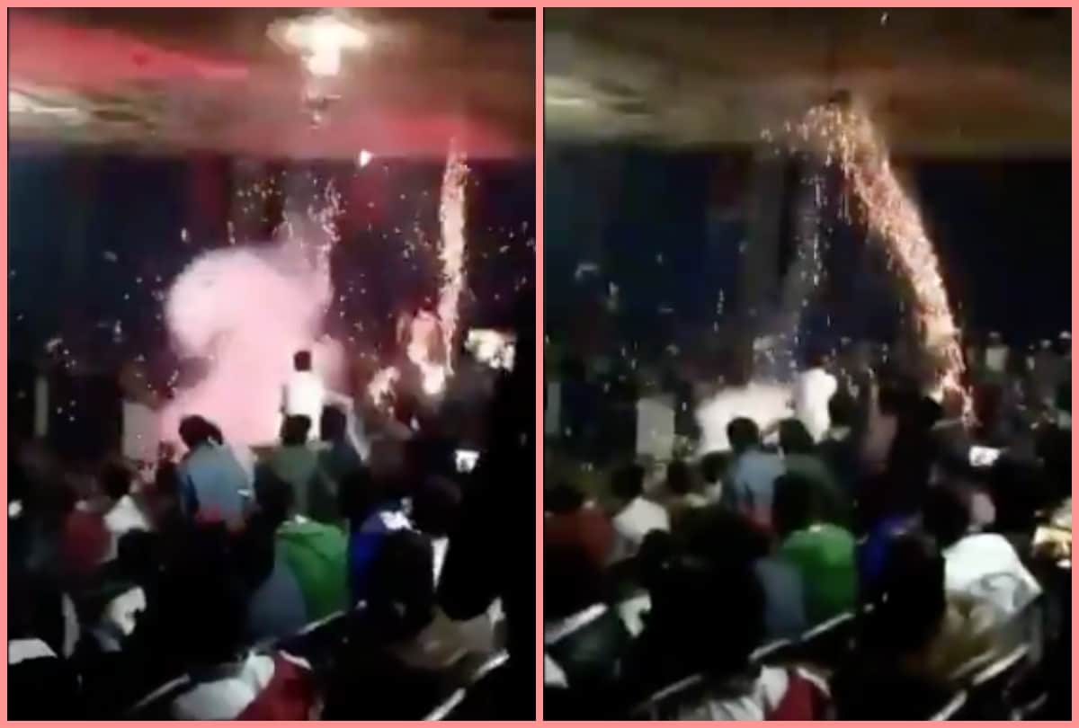 Audience bursts firecrackers during the screening of Salman Khan-Shah Rukh Khan's 'Karan Arjun' in Malegaon