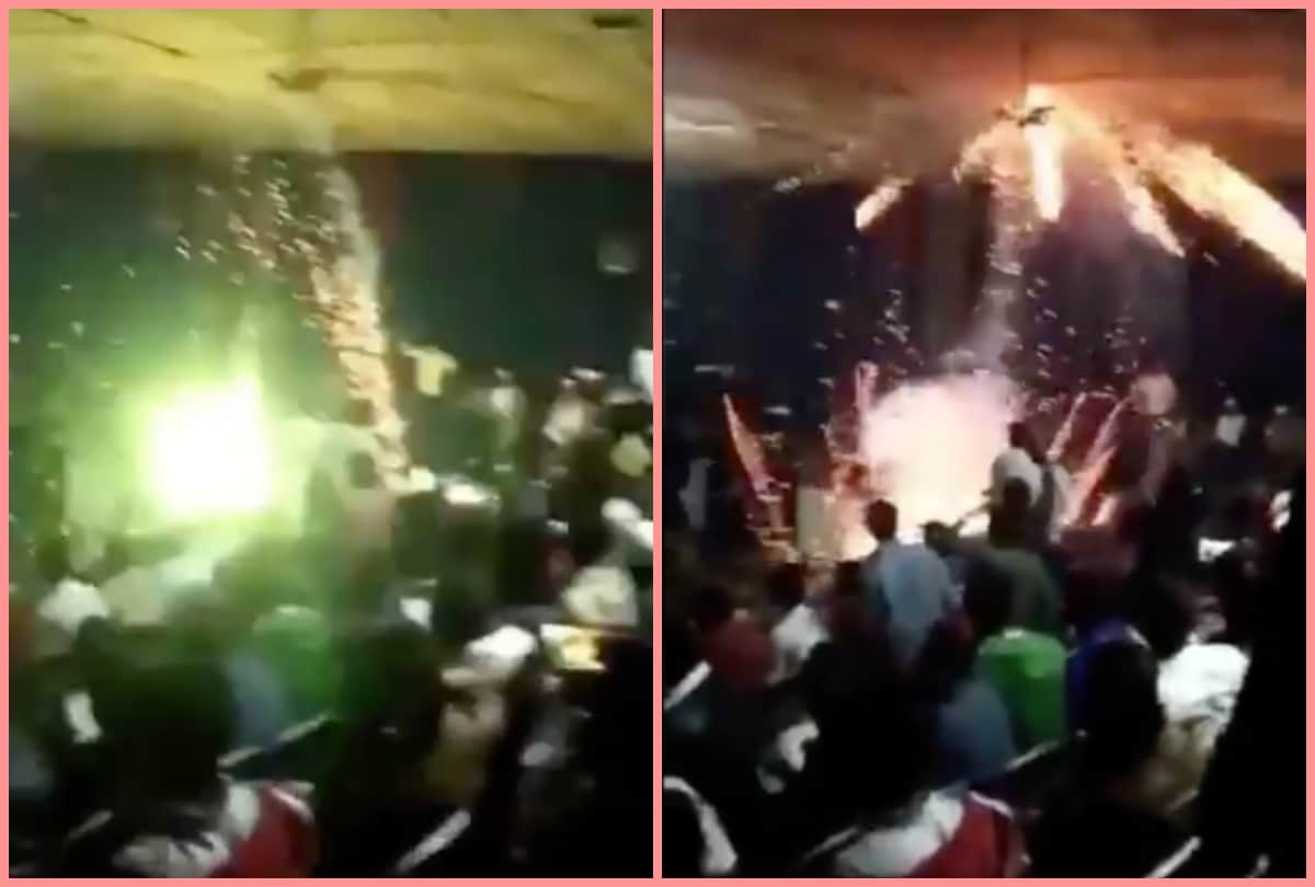 Audience bursts firecrackers during the screening of Salman Khan-Shah Rukh Khan's 'Karan Arjun' in Malegaon