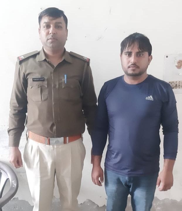 accused arrested for running a poisonous liquor factory