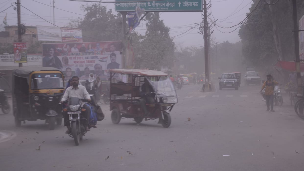 Changed weather, drizzle between dusty winds