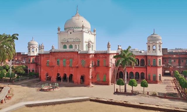It is mandatory to apply mask in Darul Uloom