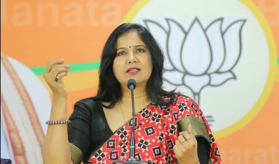 Actor Siddharth Shuts Down BJP Leader Who Called Him A School Dropout On Twitter
