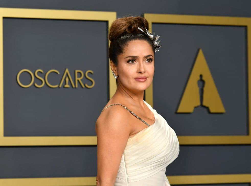 Salma Hayek Reveals That She Was Cried While Shooting Desperado Sex Scene