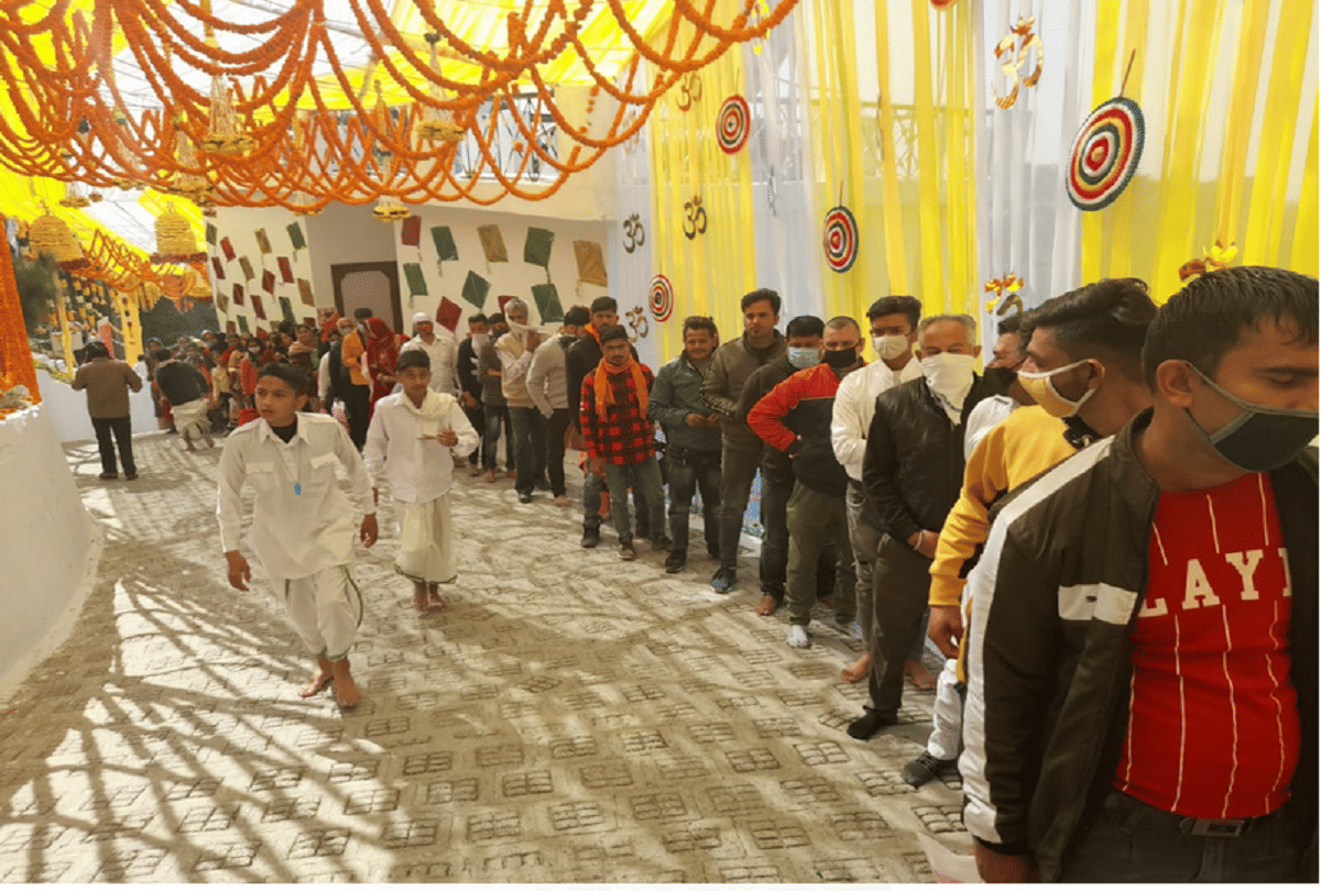 people took blessings at devsthan in jsmmu kashmir