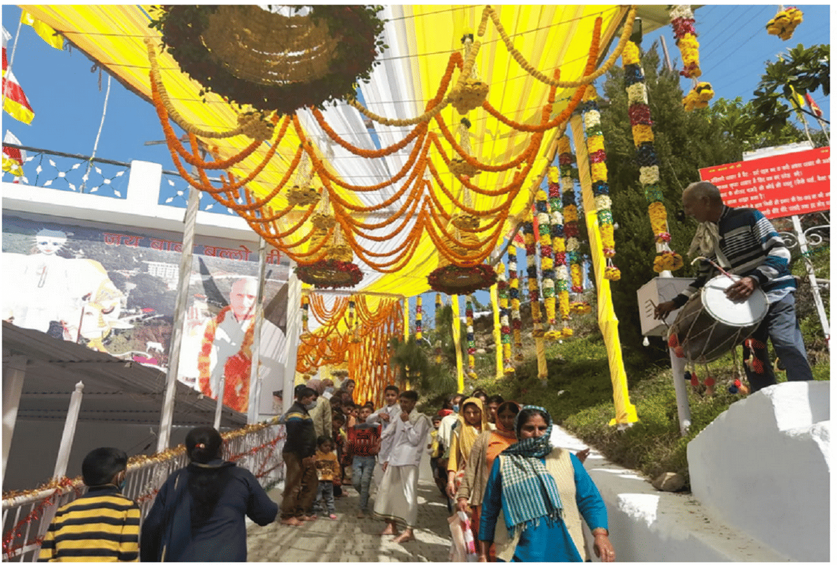 people took blessings at devsthan in jsmmu kashmir