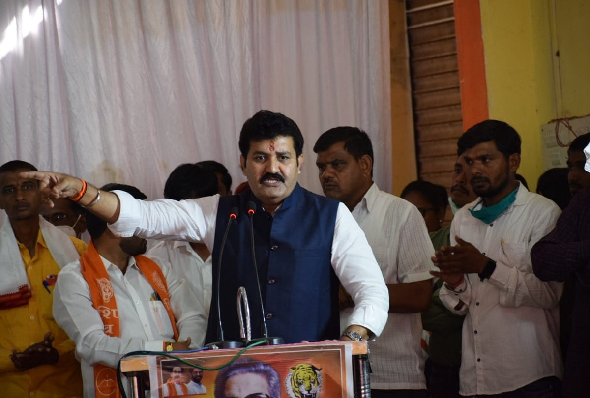 Tit tok Girl Pooja sucide: pressure of resignation on shivsena minister sanjay rathod increased