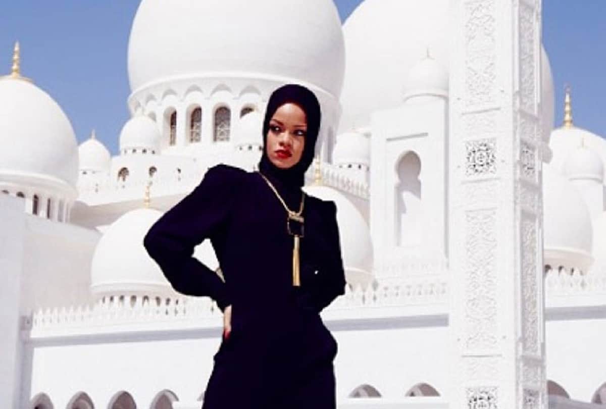 Happy birthday, Rihanna Bhagwat Geeta tattoo on hip to nude photoshoot read here list of rihanna controversies