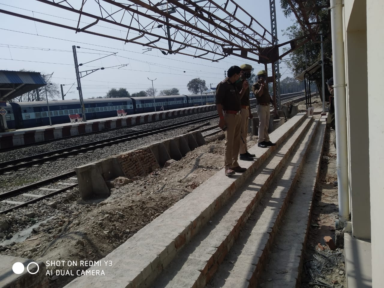Rail Stop Campaign: Police is posted at railway stations in Varanasi