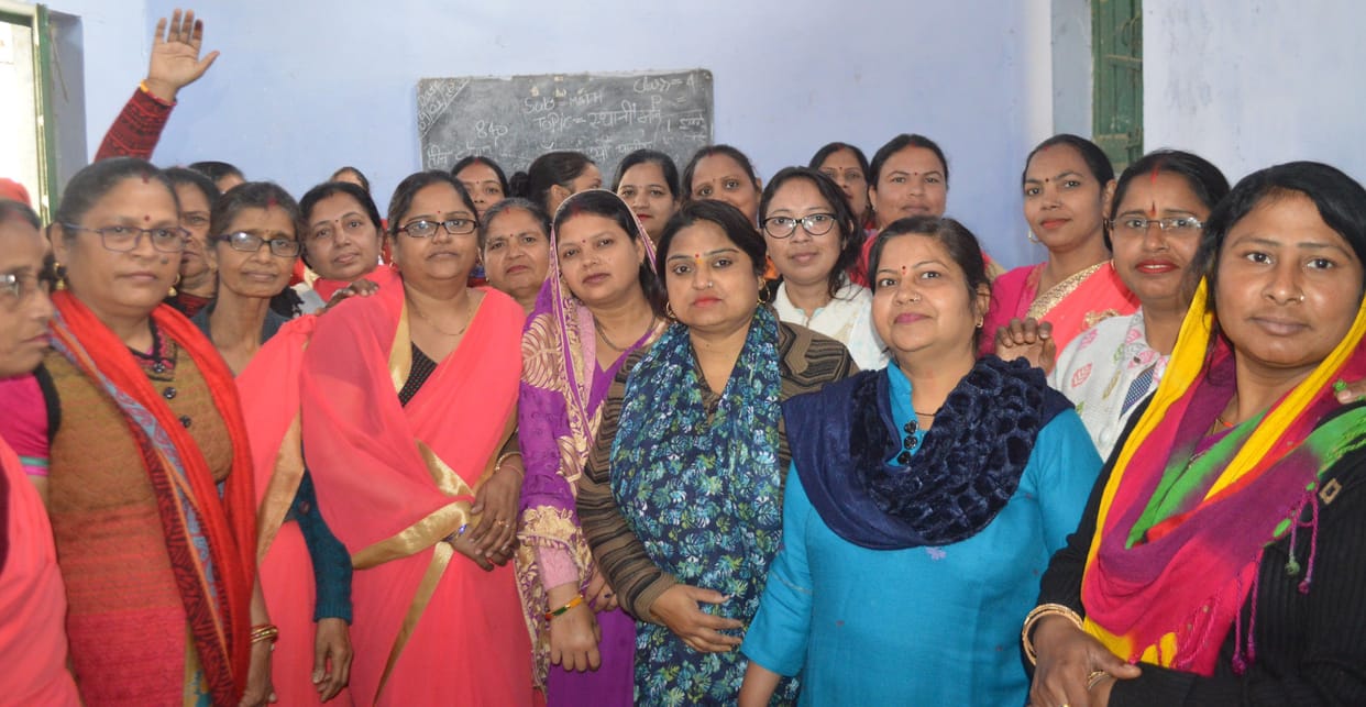 Hathras: Information given to Anganwadi workers through training