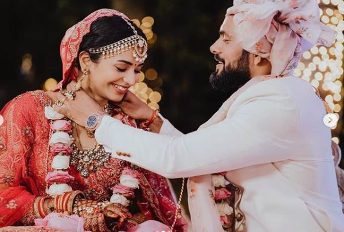 Scam 1992 fame Anjali Barot ties knot with boyfriend Gaurav Arora, see beautiful photos