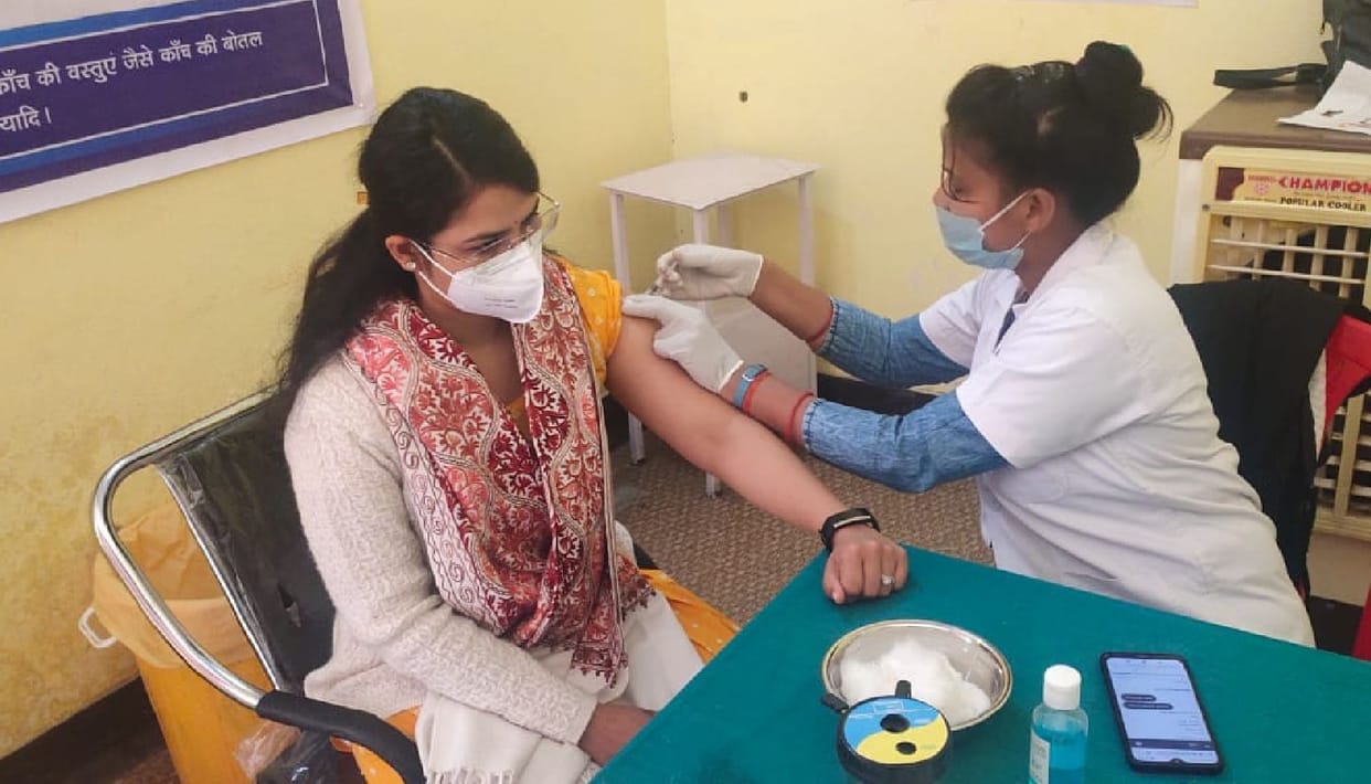Vaccination of front line employees started