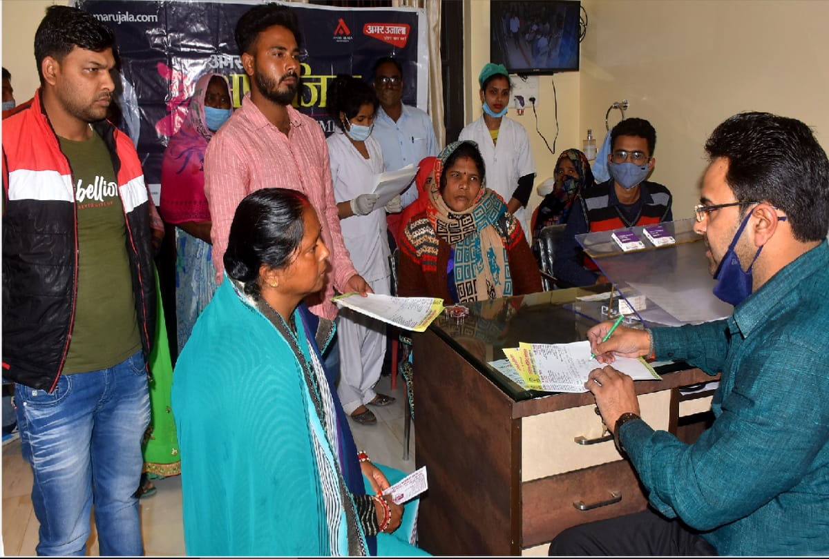 Free health camp organized in Gorakhpur by Amar Ujala Foundation