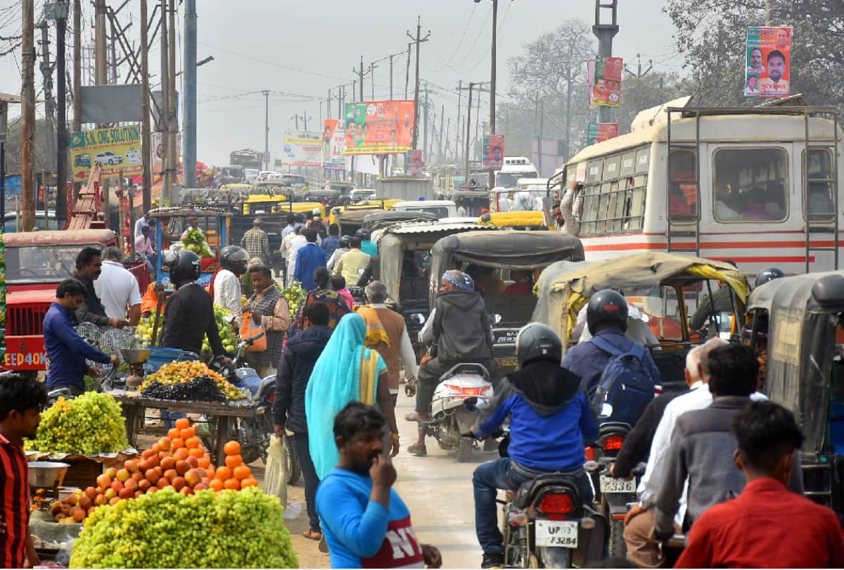 Gorakhpur people careless after found omicron in UP