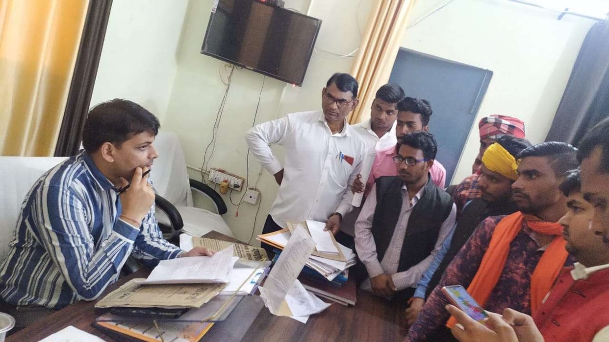 Students submitted memorandum to SDM