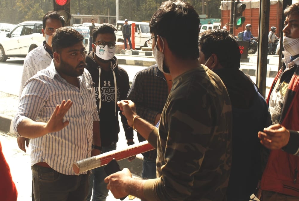 Dehradun Haridwar Highway News: congress Leaders Ruckus on Lachhiwala toll plaza Photos