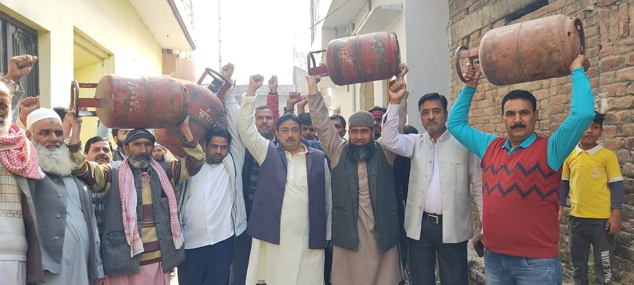 Performed by placing a gas cylinder on the head