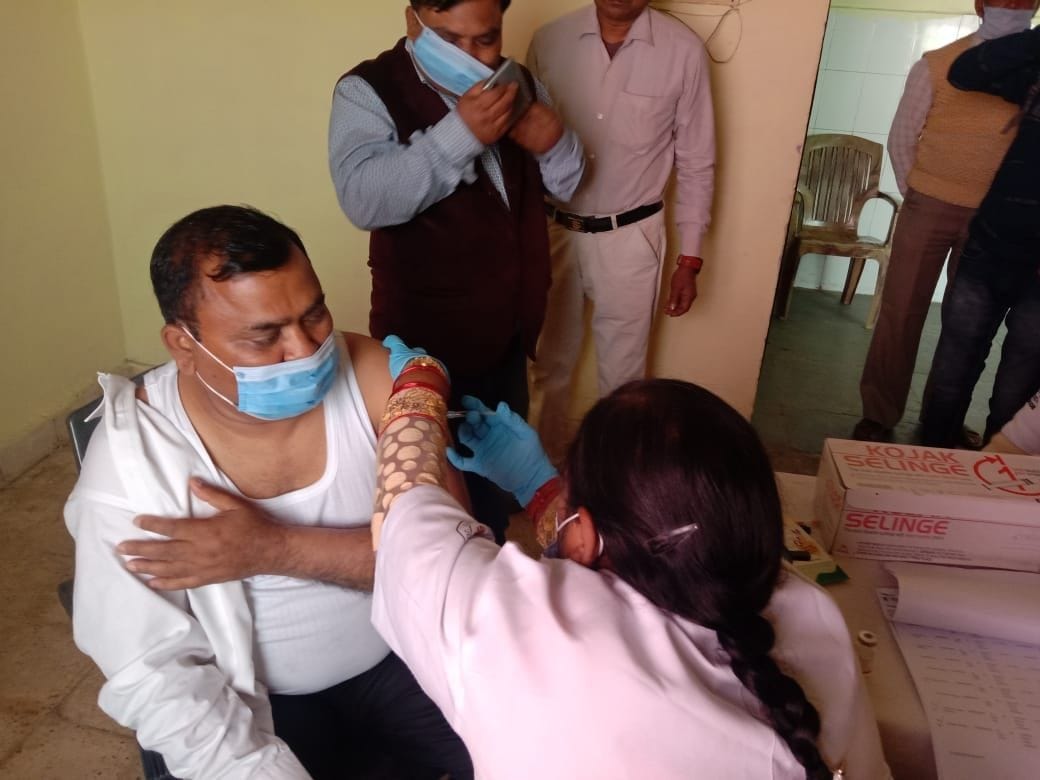 537 front-line employees vaccinated
