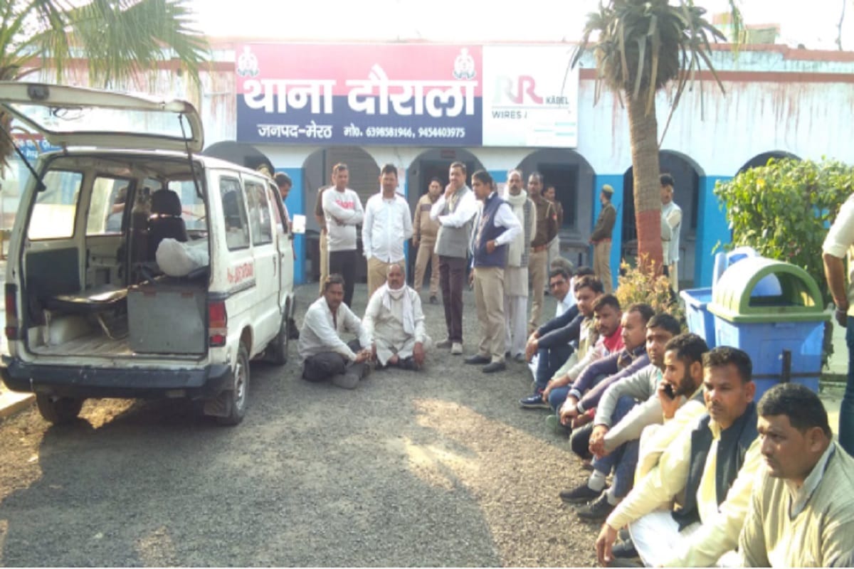 Meerut Advocate Suicide Case: a suicide note have found after accused committed suicide