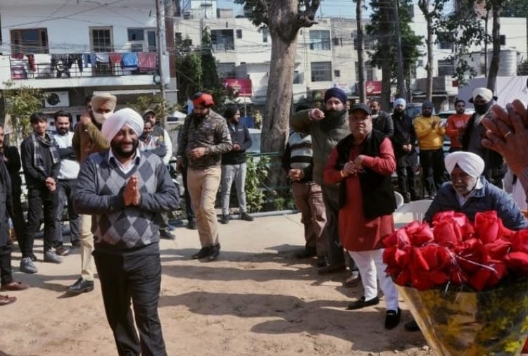Ex mayor kulwant singh Lost in Mohali nagar nigam election