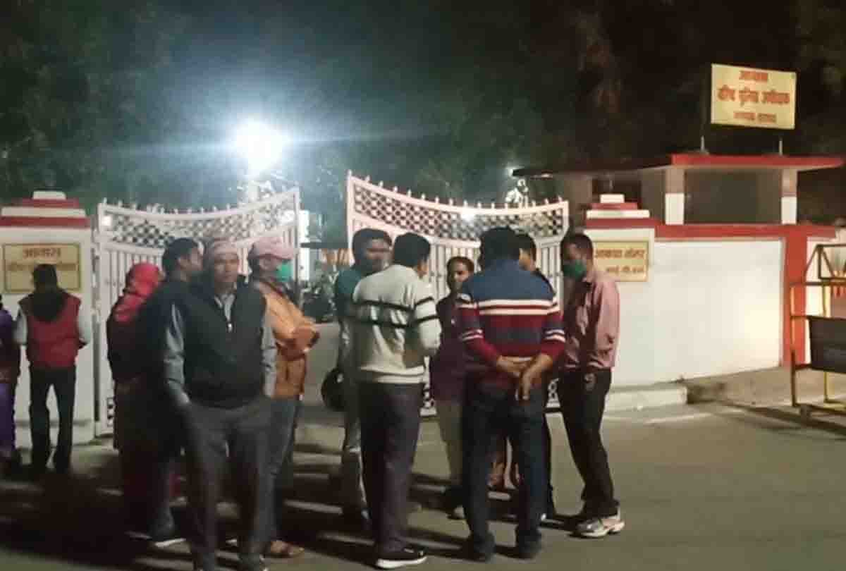 Etawah: Case for giving third degree, MP said soldier rubbed shoes on woman's nose