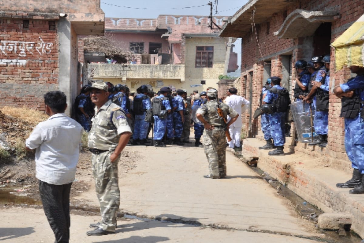 Scheduled Castes people warn to conversion in Saharanpur,dispute of the road