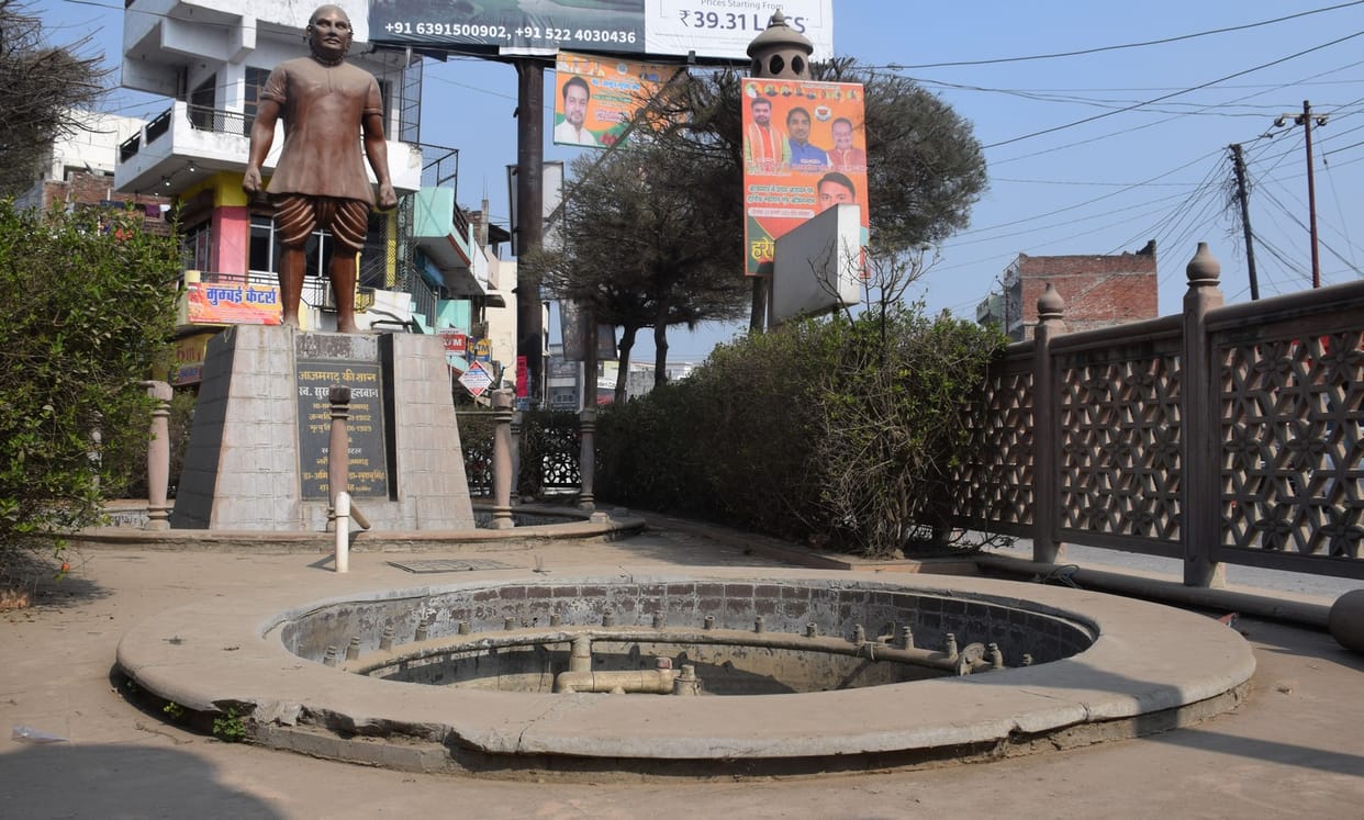 Fountains were spent after spending lakhs of rupees, now the rotting machine