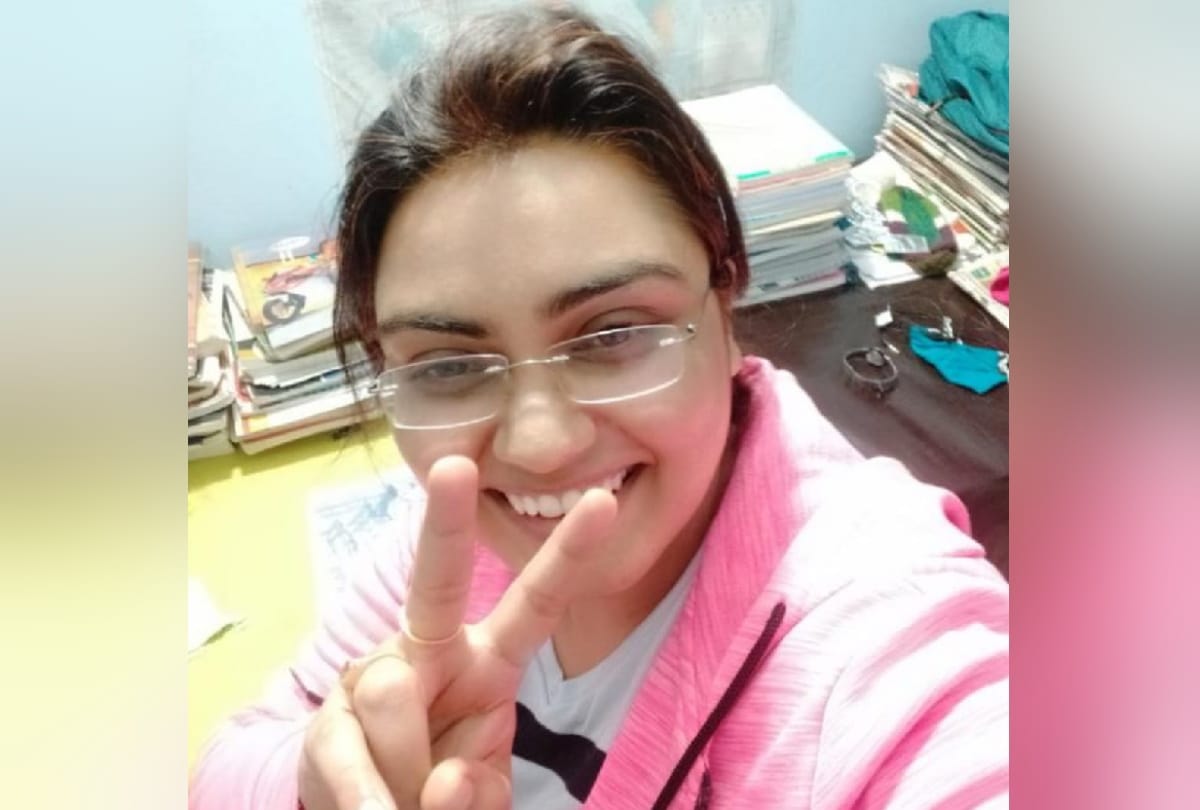 PCS 2019 result special success story of Gorakhpur hardworking students achieved success in PCS