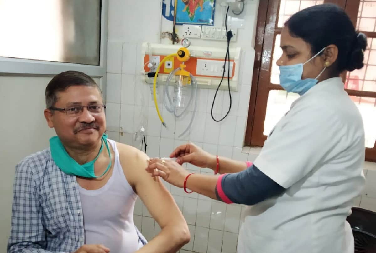 100.47 percent corona vaccination in Gorakhpur
