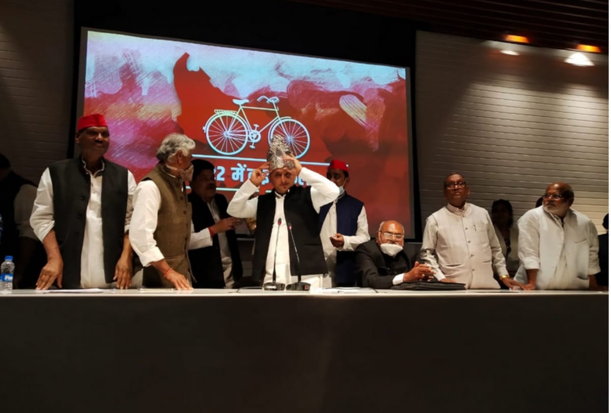 Farmers most affected in BJP government: Akhilesh Yadav