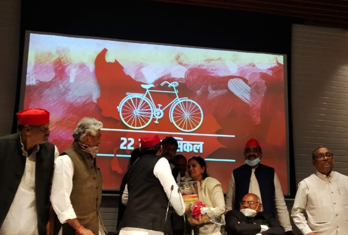 Farmers most affected in BJP government: Akhilesh Yadav