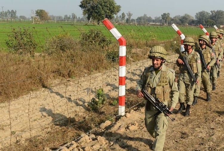 Punjab : Cross-border smuggling has been attempted in Mamdot sector