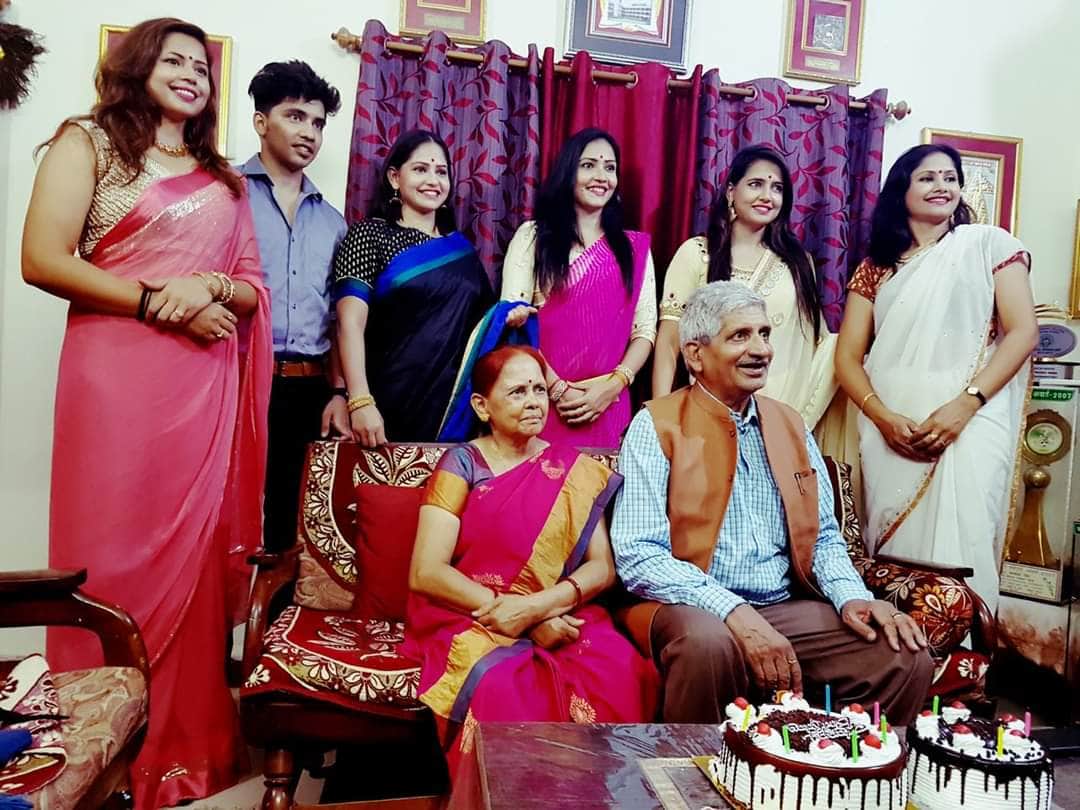 Sports news singh sisters Varanasi jersey to be auctioned international basketball player