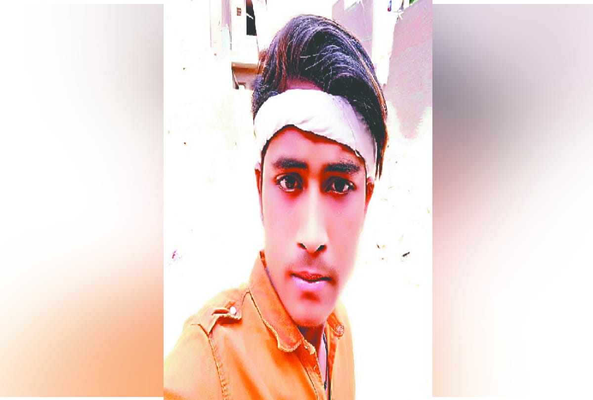 Delhi Riots Father Babu Khan wept remembering Aamir and Hashim