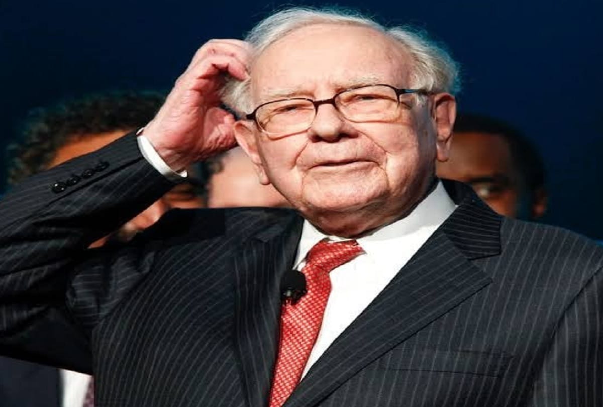 Business tycoon Warren Buffett net worth and interesting facts
