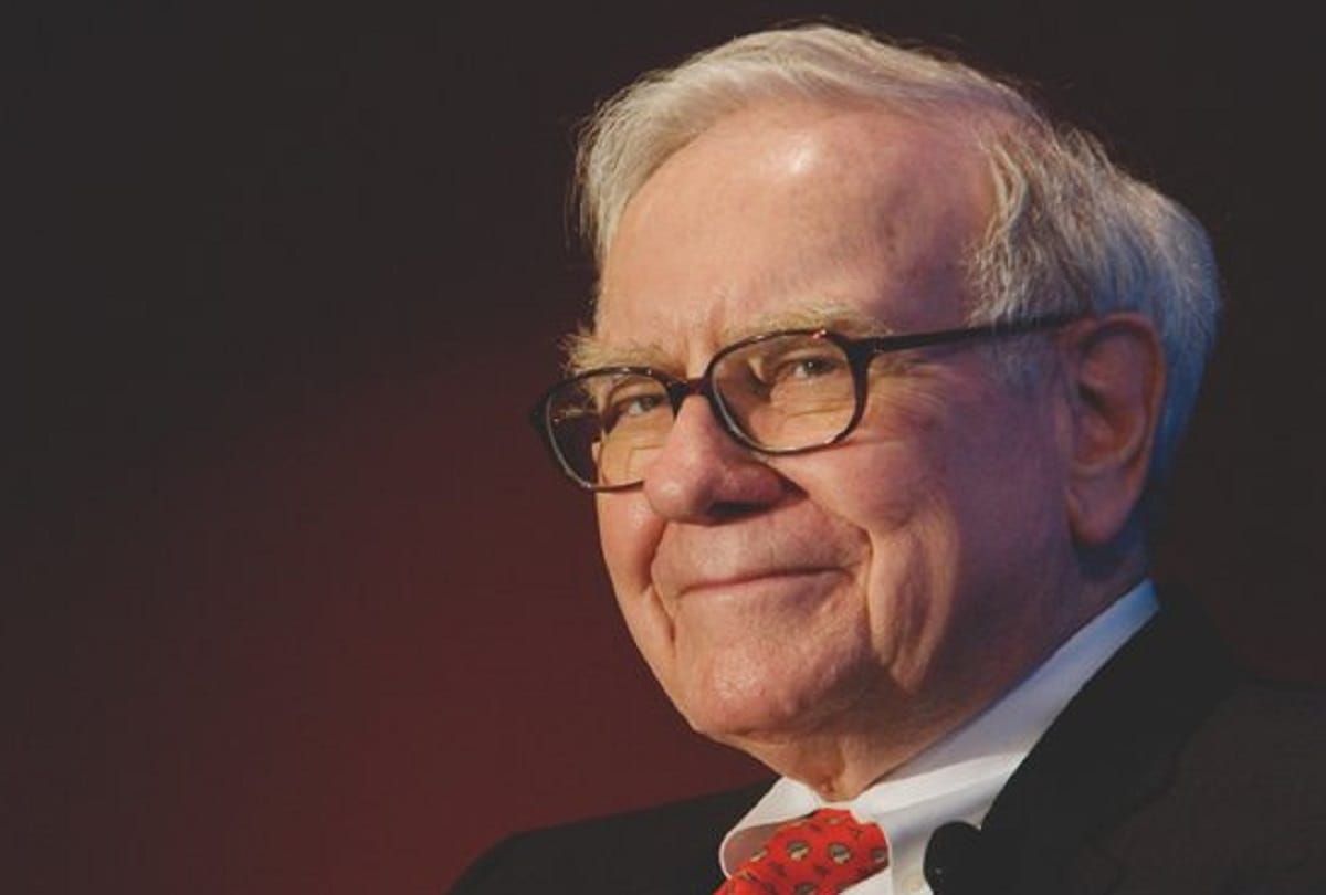 Business tycoon Warren Buffett net worth and interesting facts