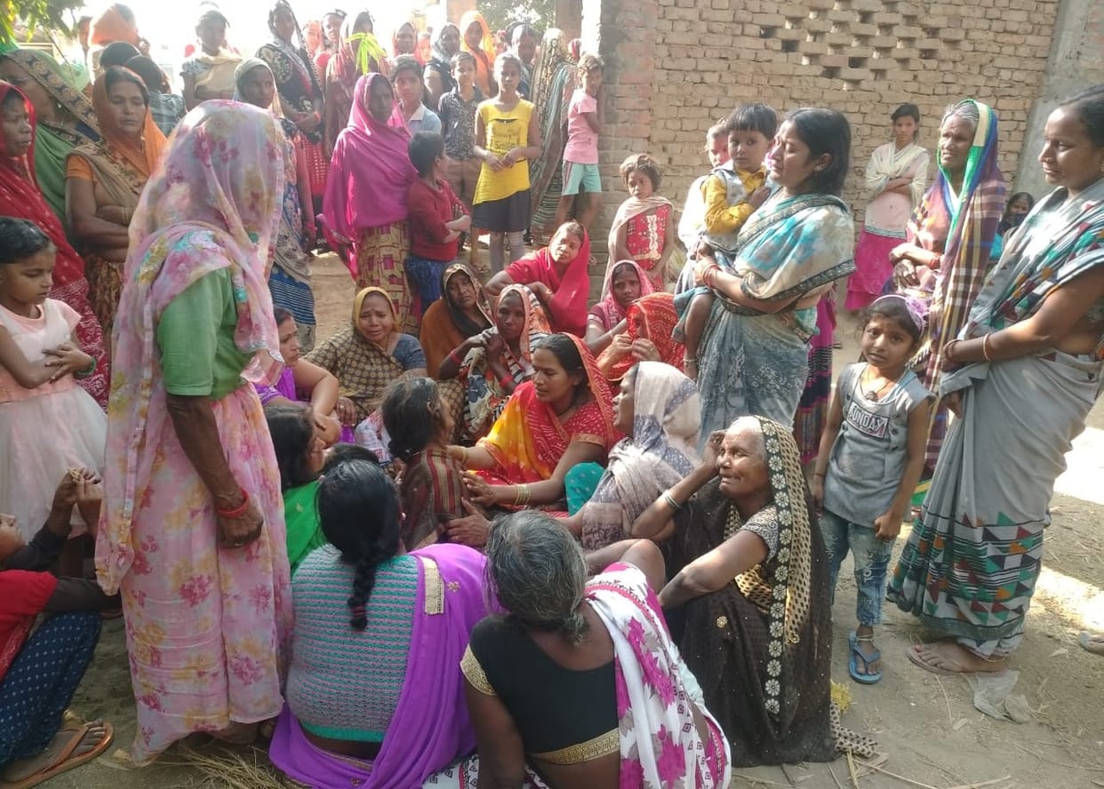 Sisters dead in road accident