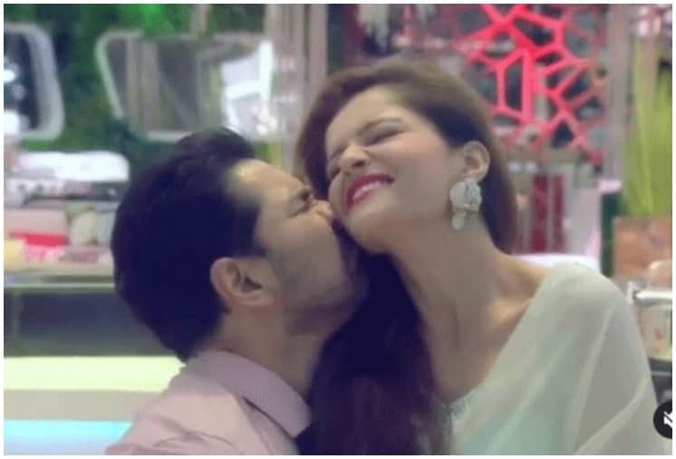 Bigg Boss Abhinav Shukla Rubina Dilaik Rahul Vaidya Eijaz Pavitra Kissing Scenes Inside BB House