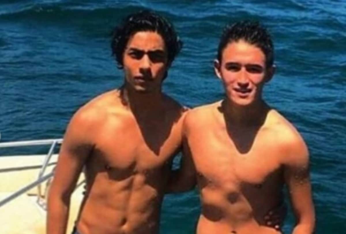 Shah rukh khan son Aryan Khan with a friend here unseen photos