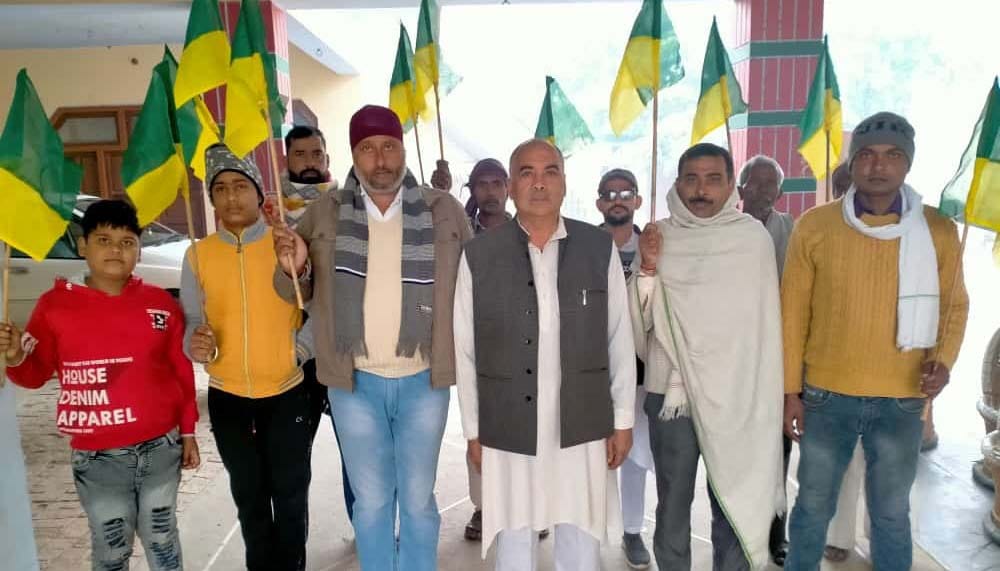 The batch of farmers left for Ghazipur border