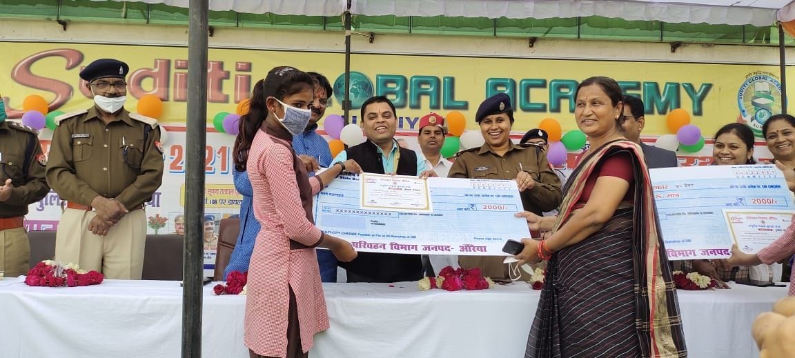 The helpers of the injured were honored