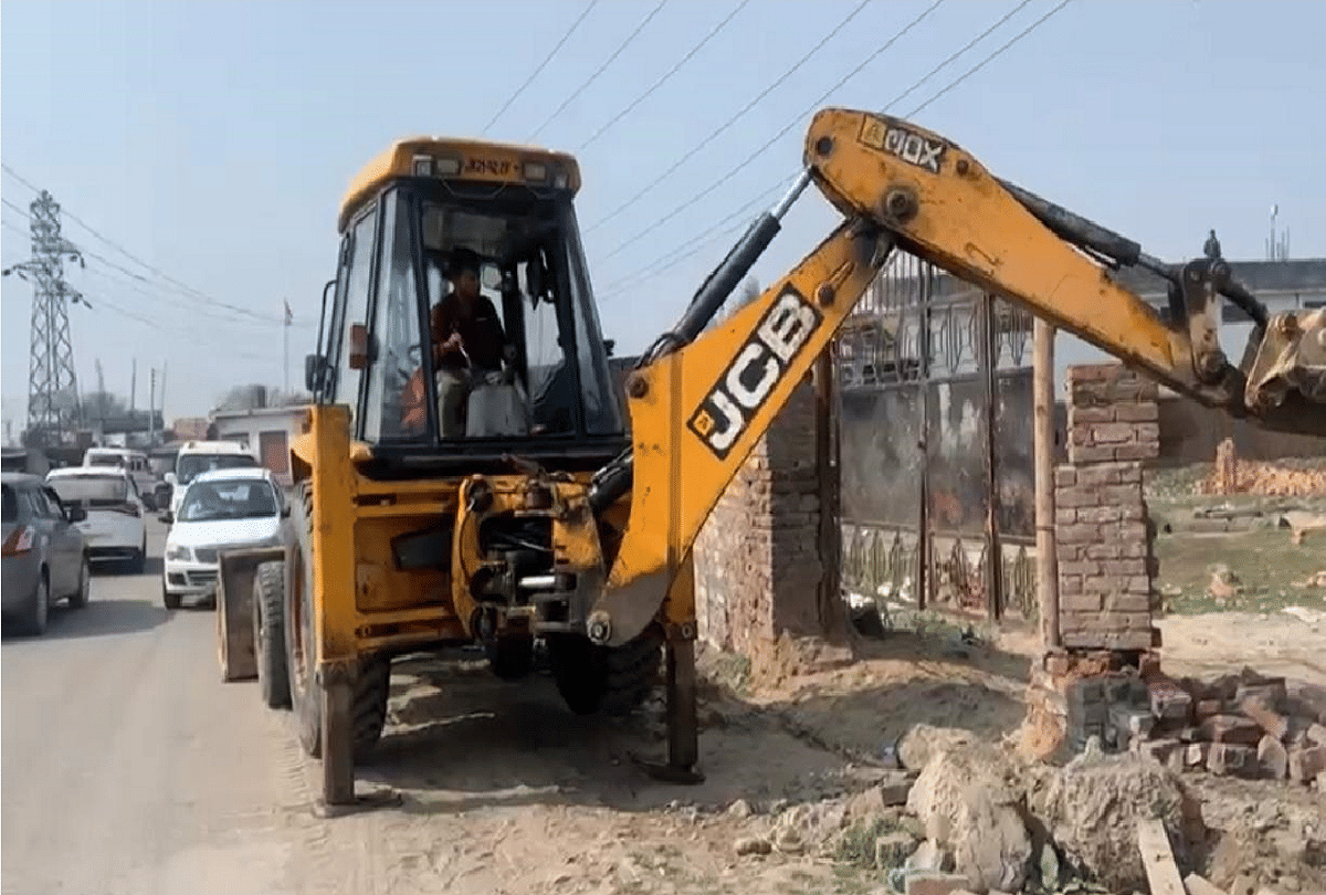 Campaigns to remove encroachment in some areas of Jammu