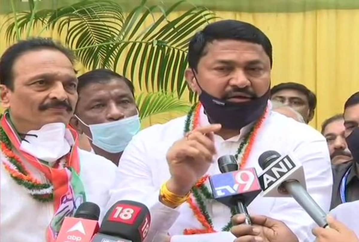 Police personnel deployed outside actor Amitabh Bachchan residence Jalsa