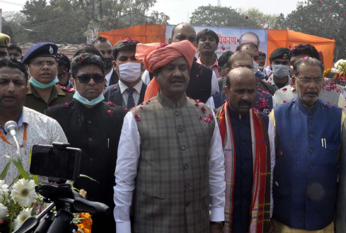Lok Sabha Speaker Om Birla visit basti Mahotsav in basti