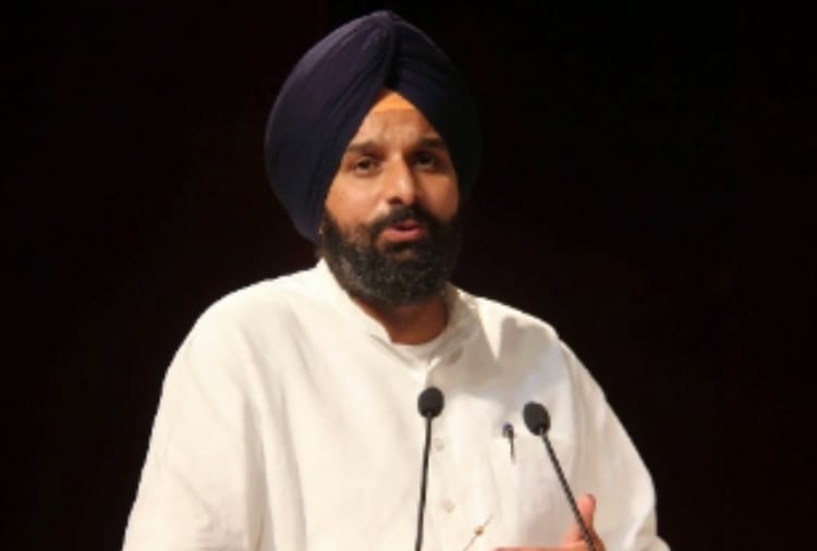 Punjab : Ban on Sikhs going to Pakistan stirred new controversy