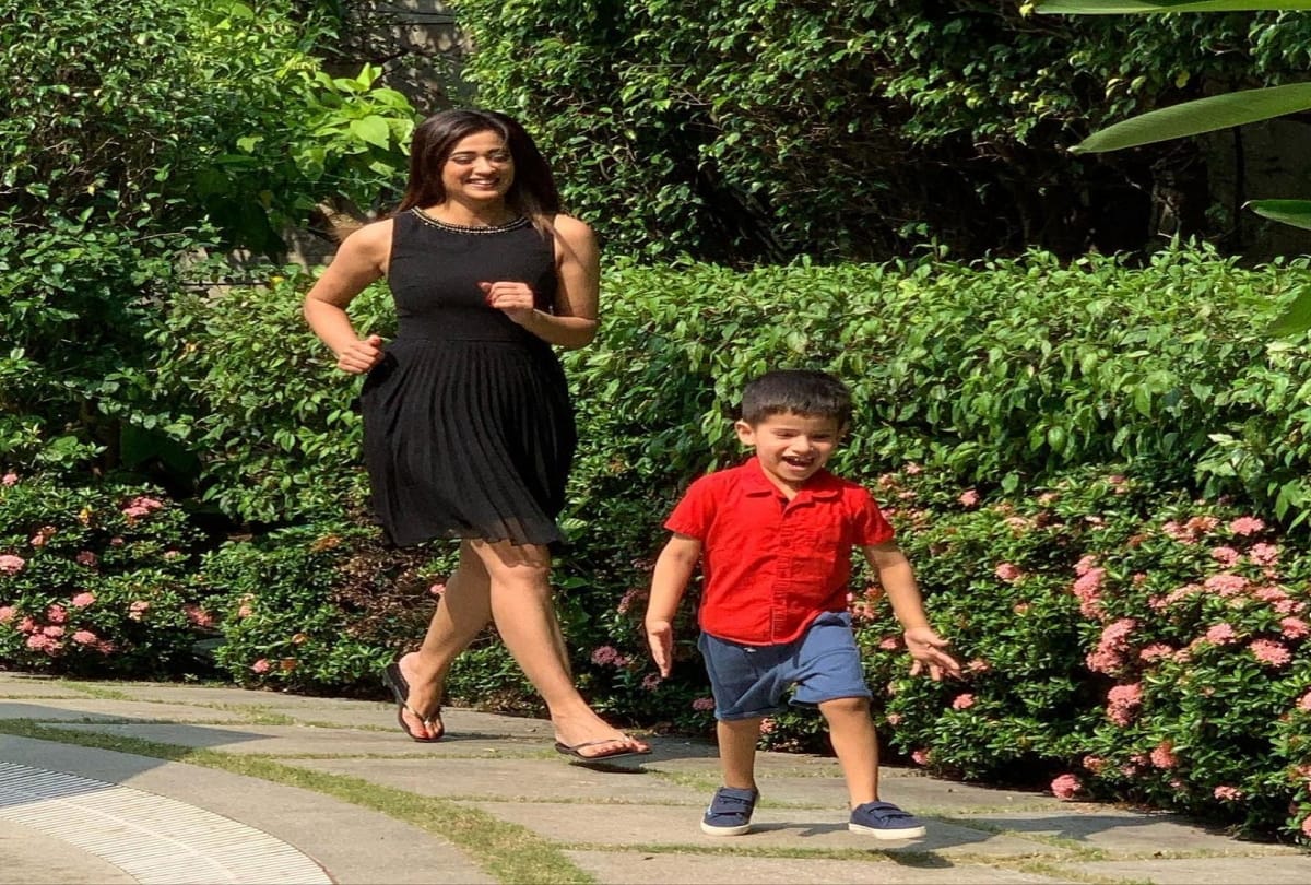 Shweta Tiwari accused husband for physical abuse shared cctv footage of abhinav kohli snatching son reyansh from her hands