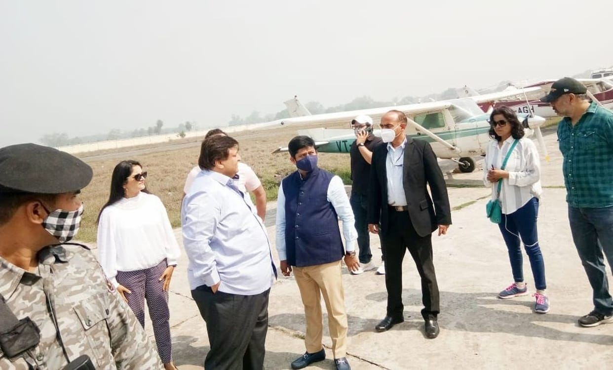 Aligarh: Duplicate aircraft will crash in John's attack